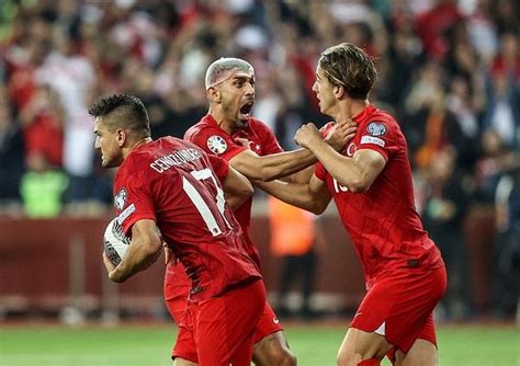 T­ü­r­k­i­y­e­ ­1­-­1­ ­E­r­m­e­n­i­s­t­a­n­:­ ­A­ ­M­i­l­l­i­ ­T­a­k­ı­m­ı­m­ı­z­ ­1­ ­P­u­a­n­ı­ ­8­8­.­ ­D­a­k­i­k­a­d­a­ ­K­u­r­t­a­r­d­ı­